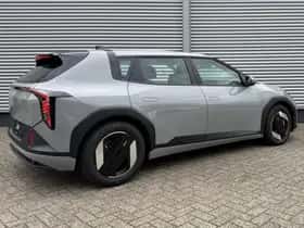 Kia EV4 (2026) thumbnail 5
