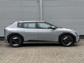 Kia EV4 (2026) thumbnail 8