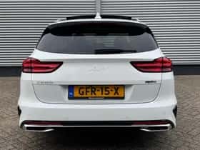 Kia Ceed Sportswagon (2024) thumbnail 5