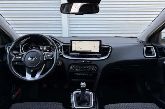 Kia XCeed (2021) thumbnail 11