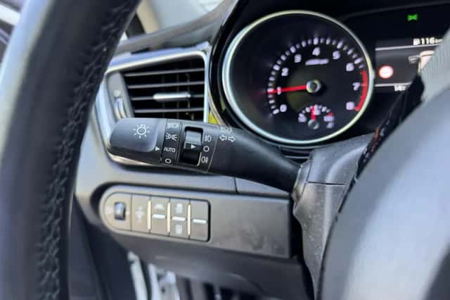 Kia XCeed (2021) thumbnail 14