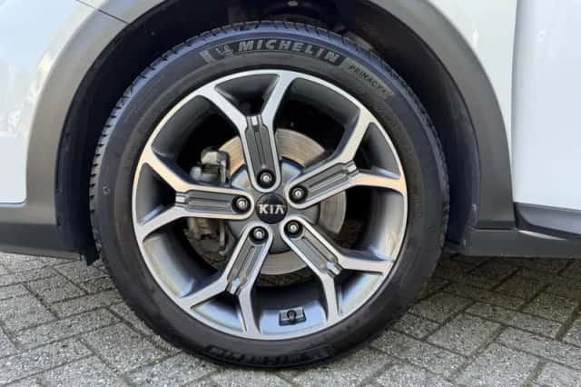 Kia XCeed (2021) thumbnail 26