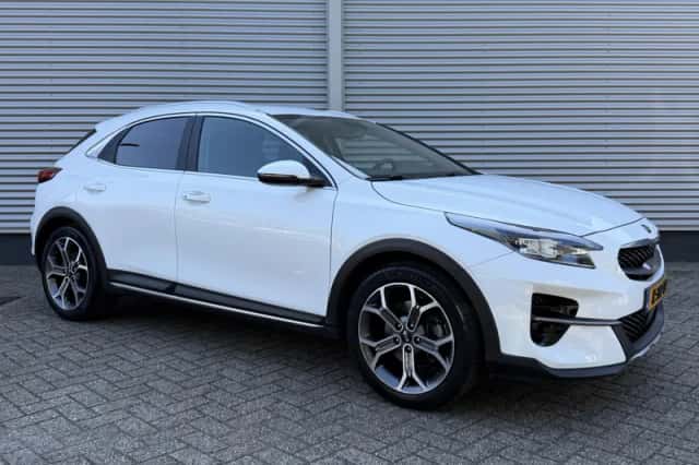 Kia XCeed (2021) thumbnail 7