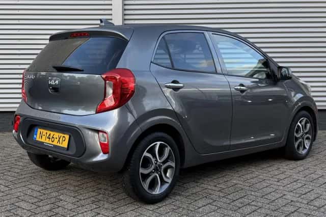 Kia Picanto (2022) thumbnail 5