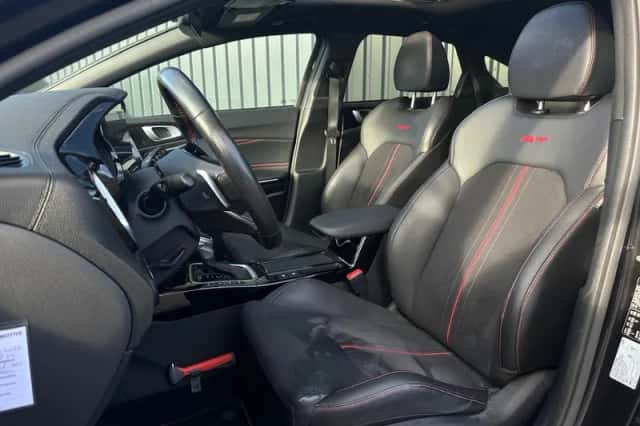 Kia Proceed (2023) thumbnail 14