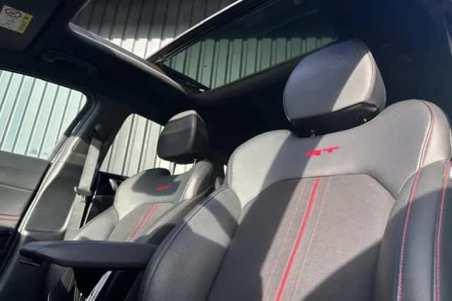 Kia Proceed (2023) thumbnail 15
