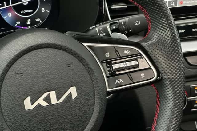 Kia Proceed (2023) thumbnail 23