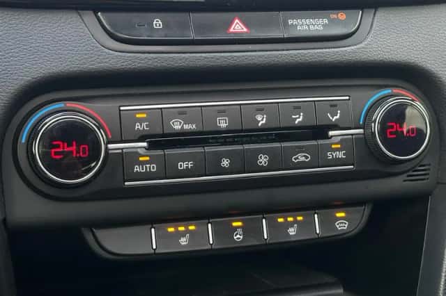 Kia Proceed (2023) thumbnail 32
