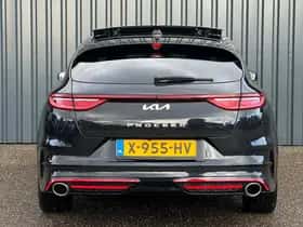 Kia Proceed (2023) thumbnail 5