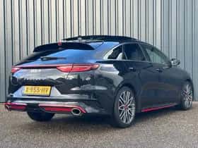 Kia Proceed (2023) thumbnail 6