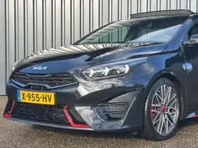 Kia Proceed (2023) thumbnail 8