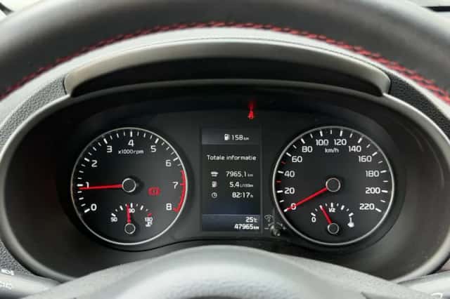 Kia Picanto (2022) thumbnail 14