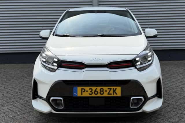 Kia Picanto (2022) thumbnail 8