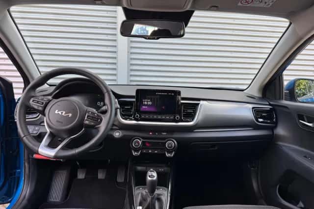 Kia Stonic (2025) thumbnail 13