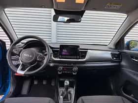 Kia Stonic (2025) thumbnail 13