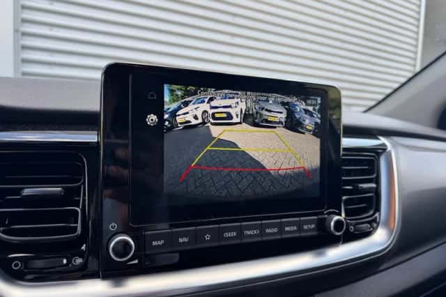 Kia Stonic (2025) thumbnail 24