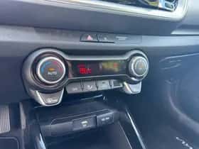 Kia Stonic (2025) thumbnail 25