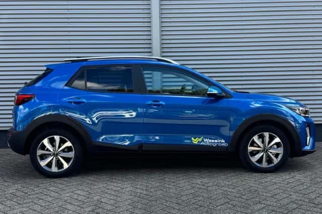 Kia Stonic (2025) thumbnail 7
