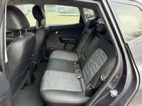 Kia Venga (2017) thumbnail 12