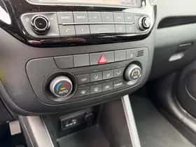Kia Venga (2017) thumbnail 23