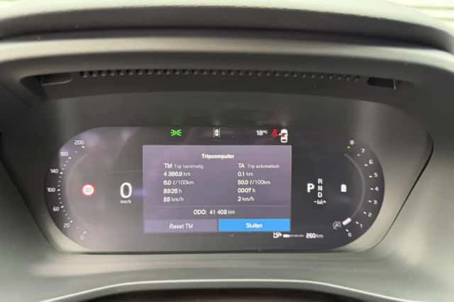 Volvo XC40 (2024) thumbnail 17