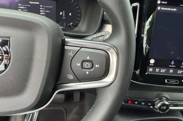 Volvo XC40 (2024) thumbnail 19
