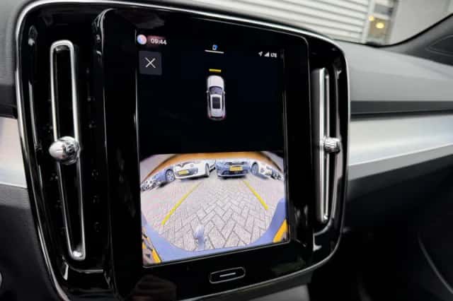 Volvo XC40 (2024) thumbnail 23