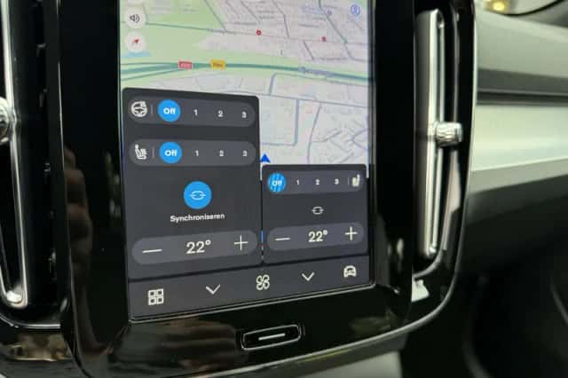 Volvo XC40 (2024) thumbnail 24
