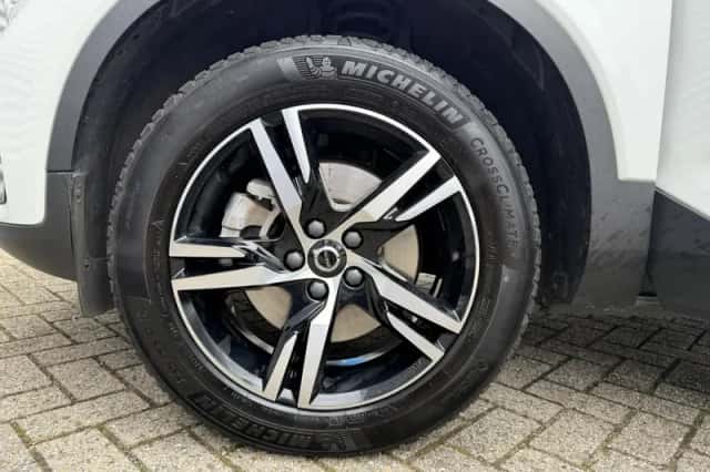Volvo XC40 (2024) thumbnail 31