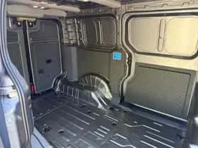 Kia PV5 (2026) thumbnail 16