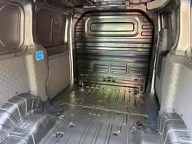 Kia PV5 (2026) thumbnail 17