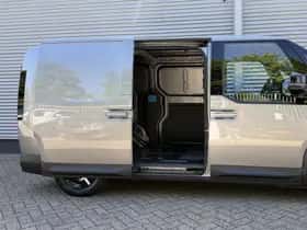 Kia PV5 (2026) thumbnail 9