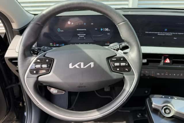 Kia EV6 (2024) thumbnail 14