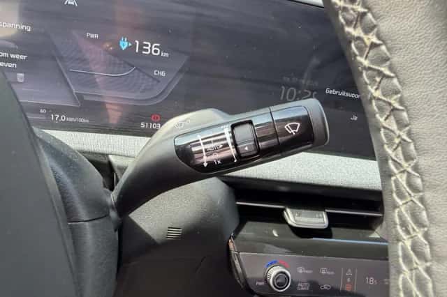 Kia EV6 (2024) thumbnail 21
