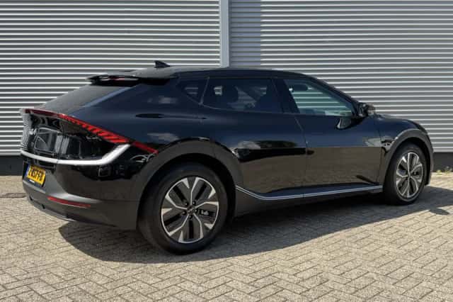 Kia EV6 (2024) thumbnail 6
