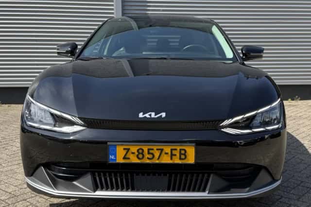 Kia EV6 (2024) thumbnail 9