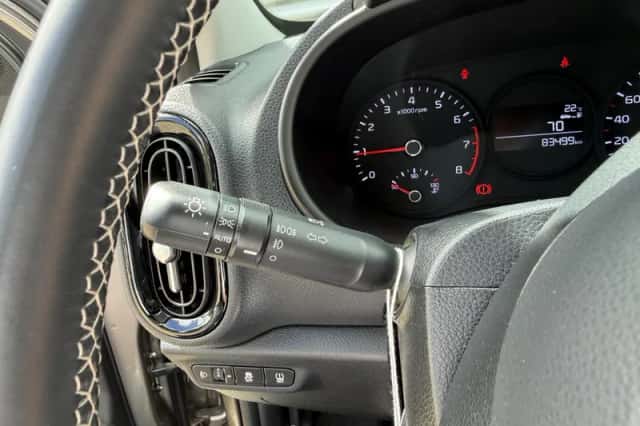 Kia Picanto (2019) thumbnail 17