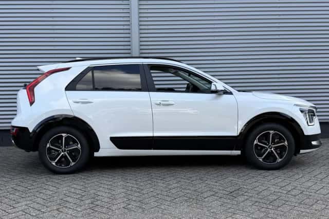 Kia Niro (2026) thumbnail 6