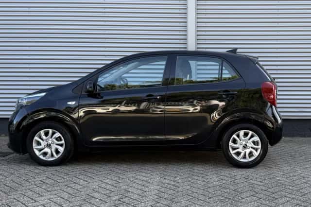 Kia Picanto (2018) thumbnail 2