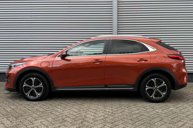 Kia XCeed (2021) thumbnail 2