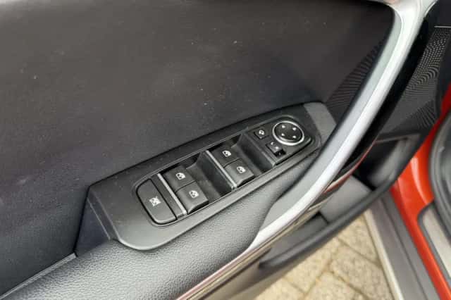 Kia XCeed (2021) thumbnail 27