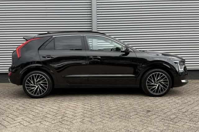 Kia Niro (2024) thumbnail 6