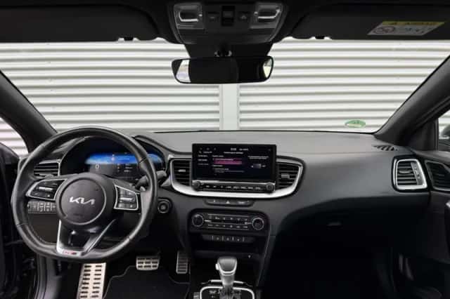 Kia Ceed (2023) thumbnail 12