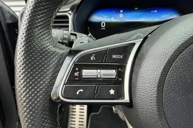 Kia Ceed (2023) thumbnail 15