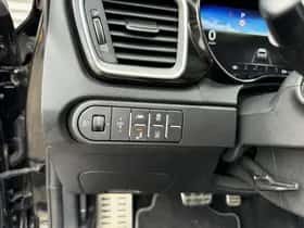 Kia Ceed (2023) thumbnail 19