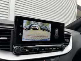 Kia Ceed (2023) thumbnail 22
