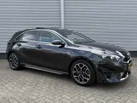 Kia Ceed (2023) thumbnail 7
