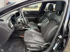 Kia Ceed (2023) thumbnail 9