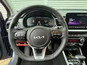 Kia Stonic (2025) thumbnail 13