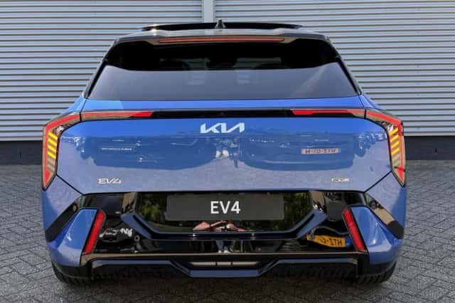 Kia EV4 (2026) thumbnail 5